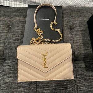 Yves Saint Laurent YSL Cassandre Envelope Chain Walllet- Grain De Poudre Leather